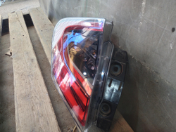 Фонарь левый внешний LED Toyota C-HR 16-19 Б/У Оригинал 81560f4031