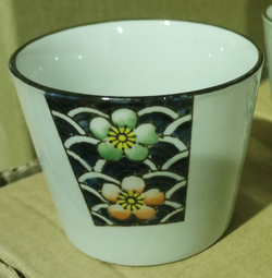 263039 Пиала прямостенная "Цветы на синем" 170 мл, японская роспись, керамика