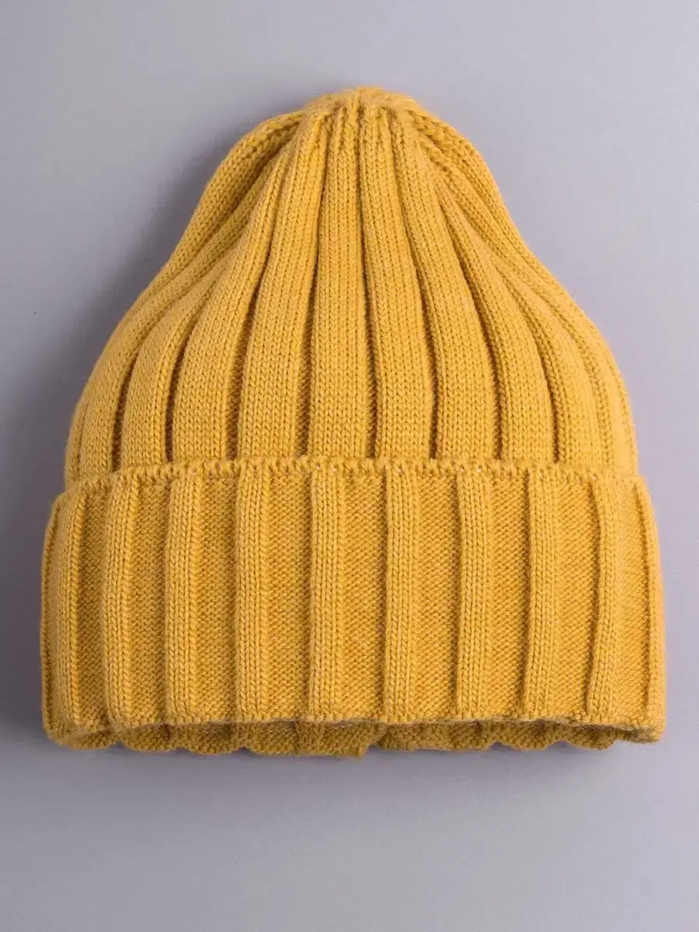 Шапка вязаная демисезонная