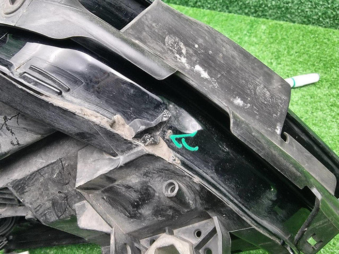 Фара левая Mercedes C w205 (2018-2023) LED