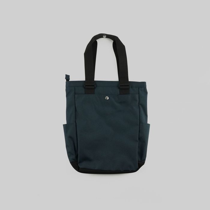 Сумка Carhartt WIP Payton Kit Back артикул:I028384 - купить в магазине Дайс