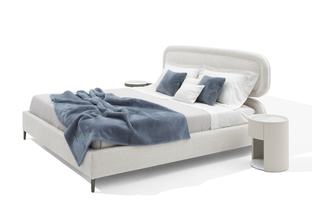 Двуспальная кровать с мягким изголовьем