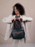 Сумка через плечо средняя классическая