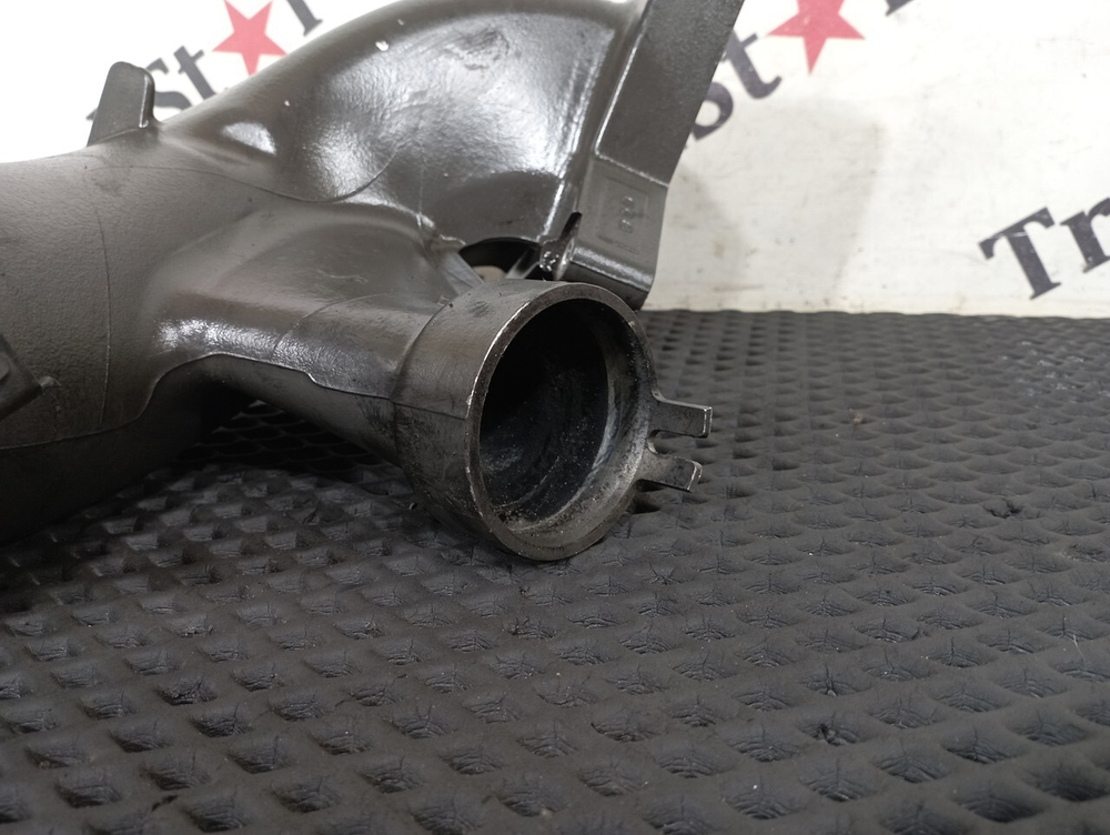 Патрубок впускного коллектора 2023г.