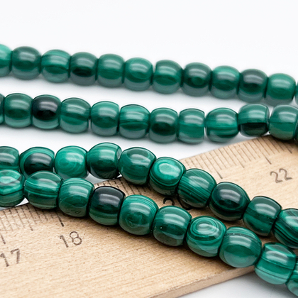 Малахит бусины, бочонок, размер около 5,4*6,4 мм, цена за набор 17 шт (1/4 нити)