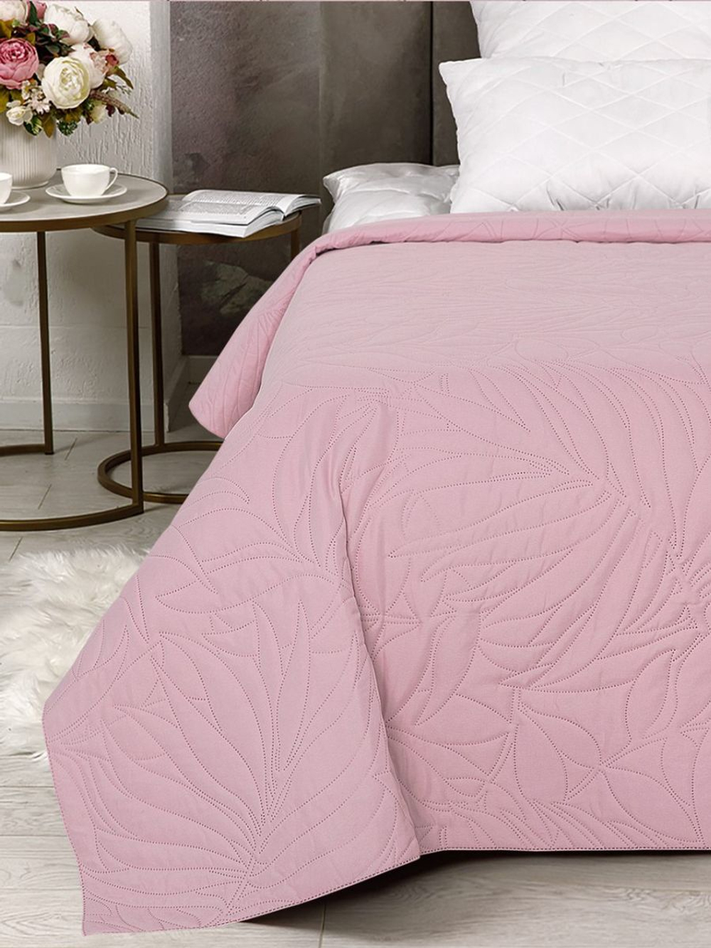 Покрывало на кровать, стеганое, поплин с размерами 215х220