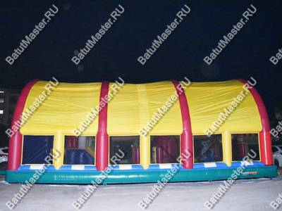 Коммерческий надувной батут "Веселый дом и звери в нём" с крышей 12*7*6 м