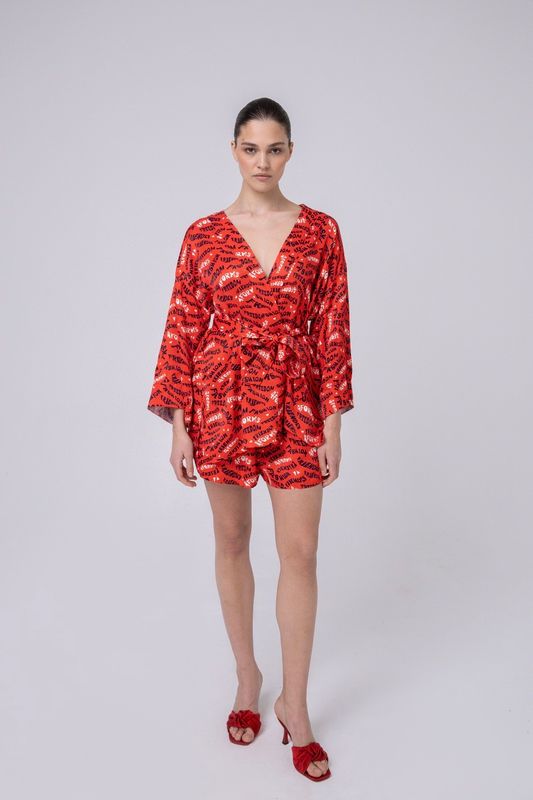 Костюм с шортами, красный с принтом лого