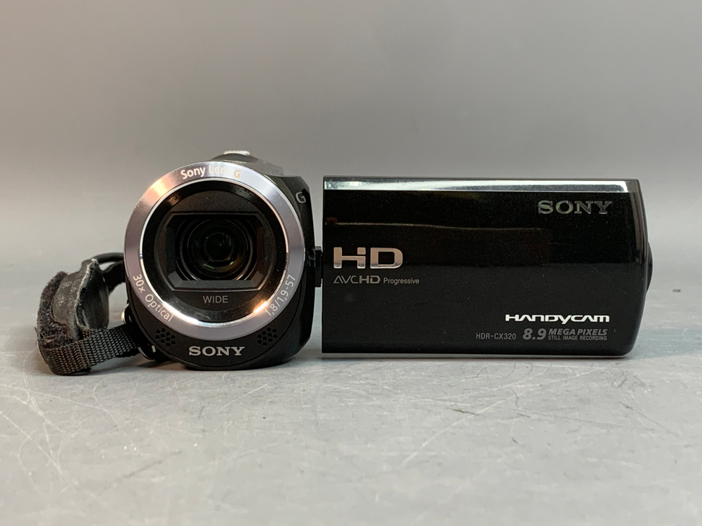 Sony HDR-CX320E