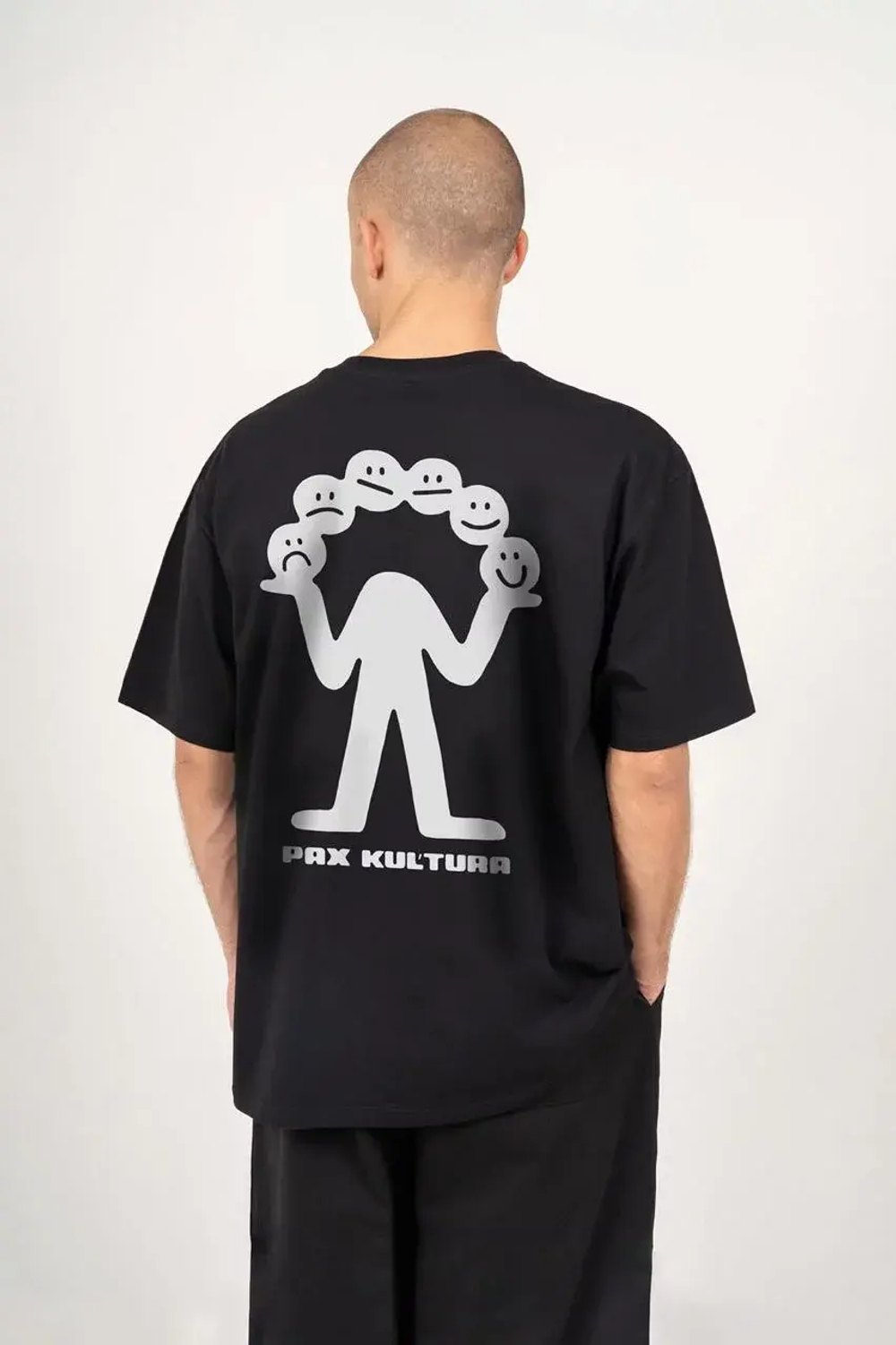 Футболка КУЛЬТУРА oversize "PAX", черный