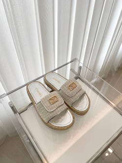 Chanel Slide