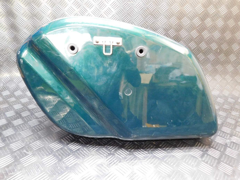 Кофр боковой правый Kawasaki Vulcan 1500 Classic Tourer VNT50G 050863