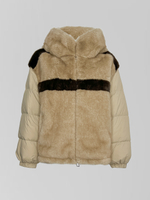 Куртка ALLURE YKE5225 с меховыми вставками и капюшоном