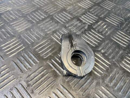 Крепление тросиков газа Yamaha TDM850 RN03J 053980