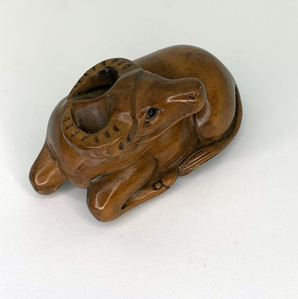 Нэцкэ Бык лежащий Символ 2021 года