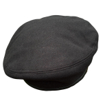 Шовный берет черного цвета