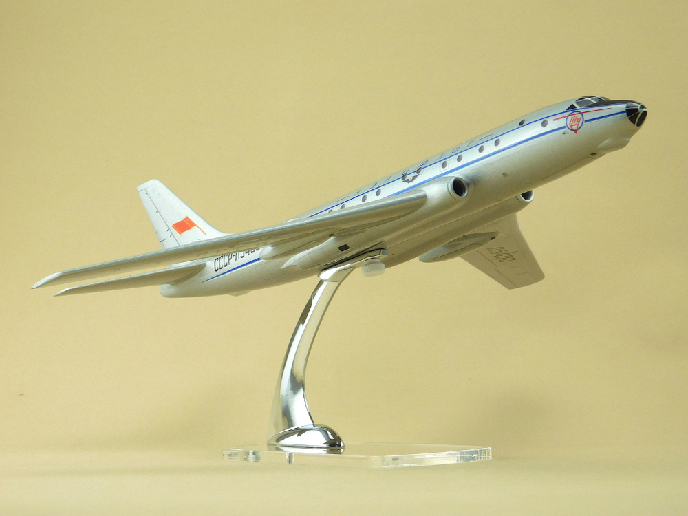 Модель самолета Ту-104А (М1:100, Аэрофлот СССР-Л5400)