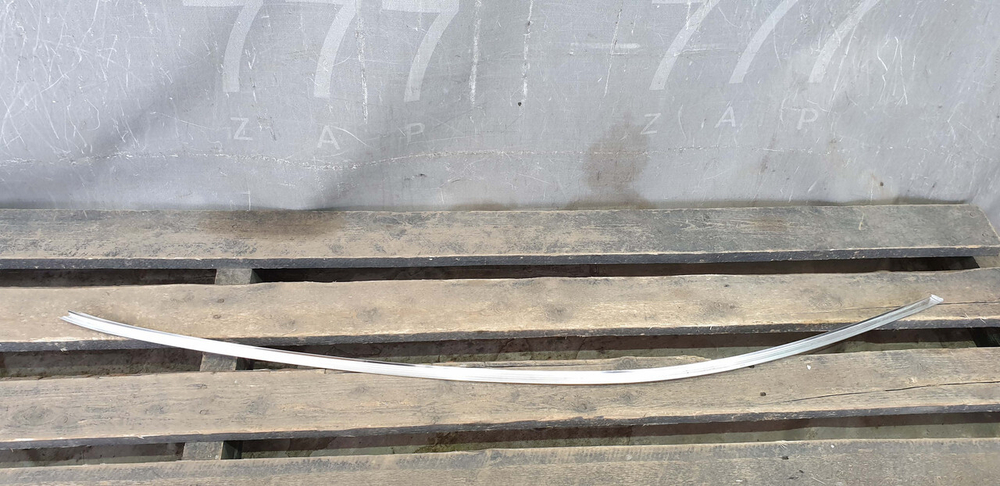 Молдинг двери передней левой Mercedes S (W222) 13-20 Б/У Оригинал A2226989500