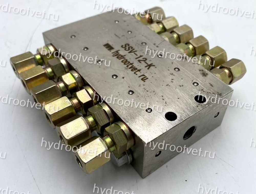 SSV-12-K - Питатель для прогрессивных систем смазки с рабочим давлением 300 бар, количество выходов 12, максимальная доза 0,2 мл/цикл, под электрический индикатор