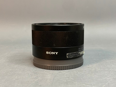 Sony Carl Zeiss Sonnar T* 35mm f/2.8 ZA