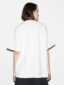 Футболка Just a girl, молочная