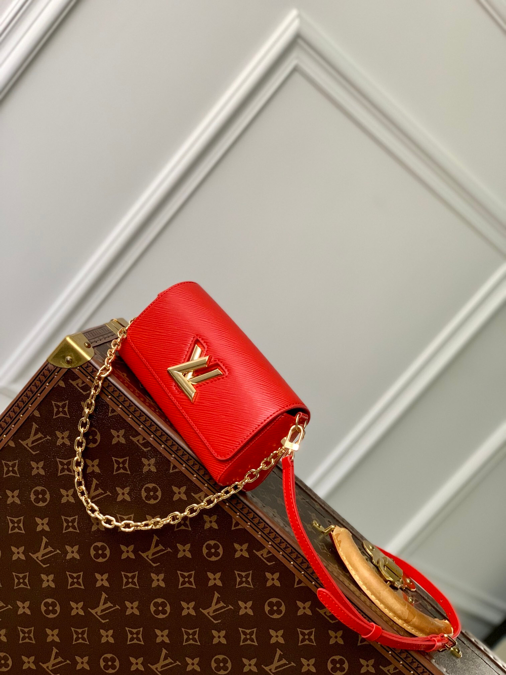 Louis Vuitton Twist West Pochette