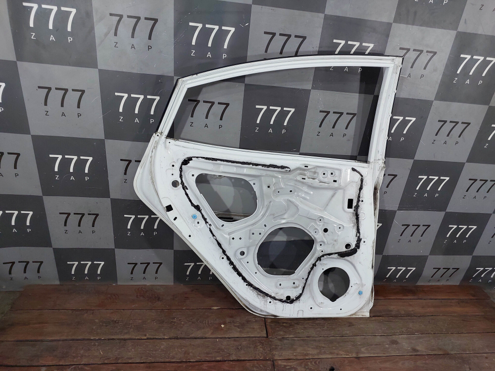 Дверь задняя левая Hyundai Solaris 1 (RB) 10-17 Б/У Оригинал 770031R301