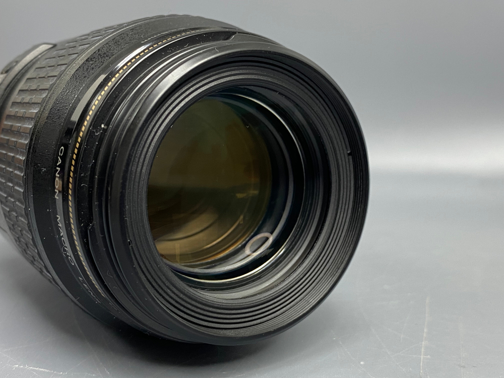 Canon 100mm 2.8 USM Глючит автофокус