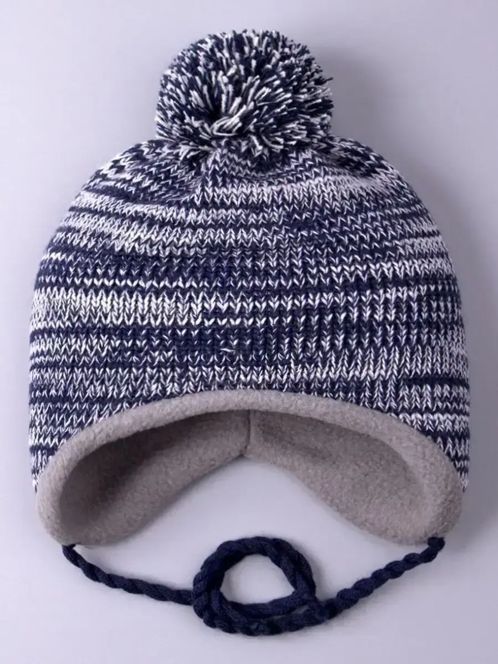 Шапка детская вязаная осенняя на завязках