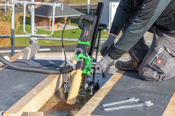 Дрель алмазного бурения Eibenstock EHD 1801