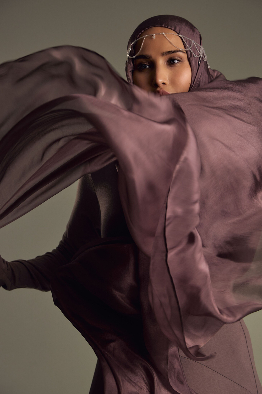 Шарф шелковый мокко