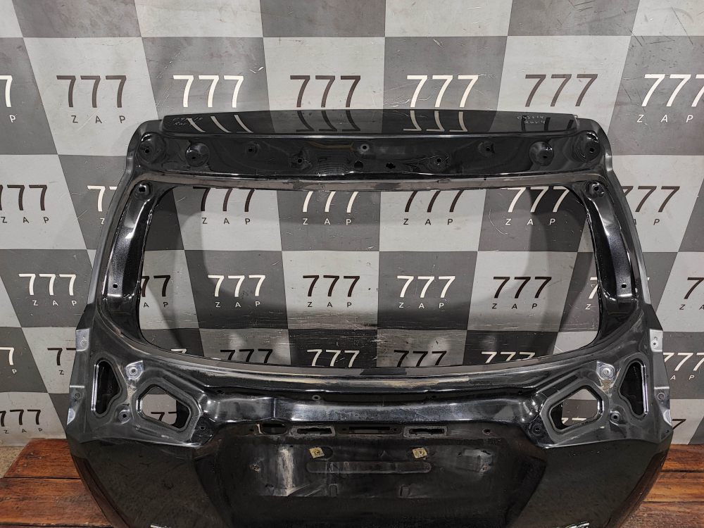 Крышка багажника Toyota RAV4 IV (XA40) 12-15 Б/У Оригинал 6700542460