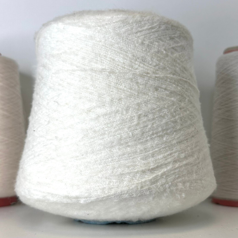 LAMB - Monticolor S.P.A.; 70% хлопок, 25% п/а, 5% эластан; 1200м/100гр; col. LM01, цвет: белый камень; S703