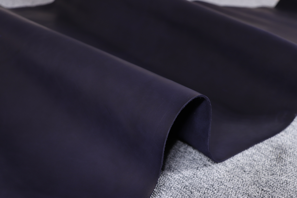 2,0-2,2 Кожа галантерейная Краст Темно-синий