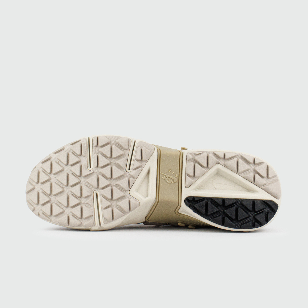 Кроссовки Nike Air Huarache Gripp Wmns Desert Ash