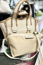 Женская светло-бежевая сумка-шоппер из натуральной кожи