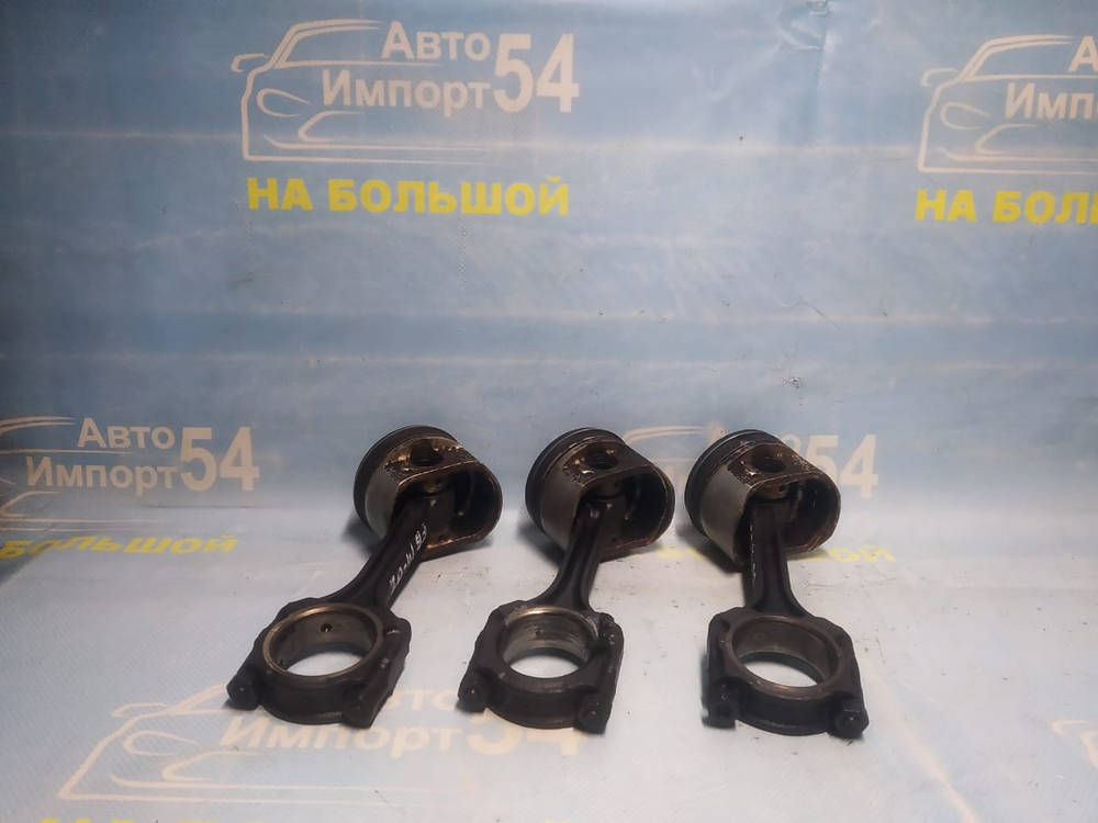 Поршень NISSAN SUNNY 1998