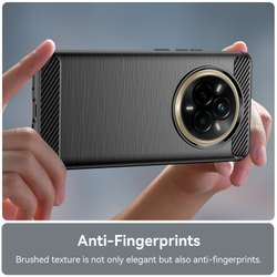 Чехол черного цвета с дизайном под карбон на Realme 14 Pro (Narzo 80 Pro), серия Carbon от Caseport