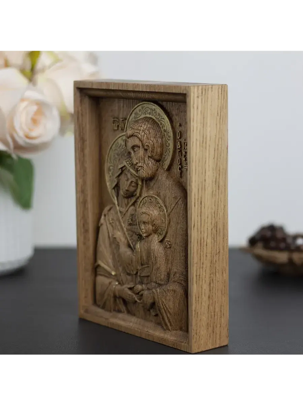 Святое семейство икона деревянная резная, ясень (2)