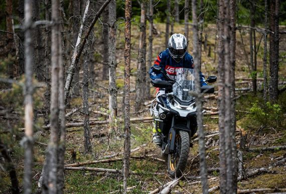 Мотоцикл CFMOTO 800MT Explore (ABS) ТУРЭНДУРО