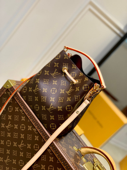 Louis Vuitton NeoNoe BB