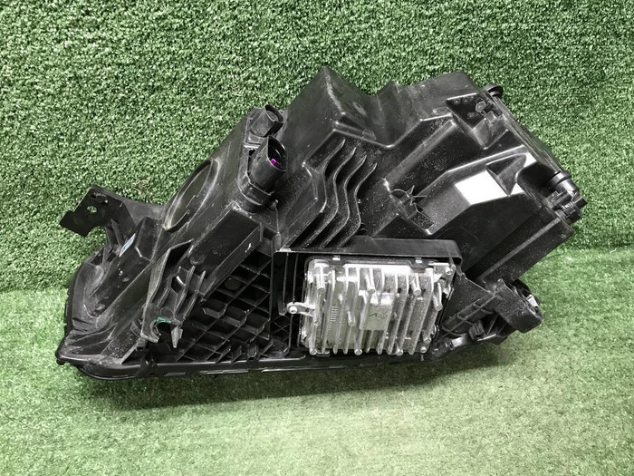 Фара правая Geely Monjaro (2021-н.в.) LED