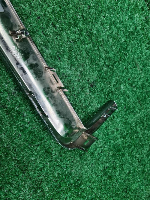 Молдинг переднего бампера правый Tank 500 (21-нв)