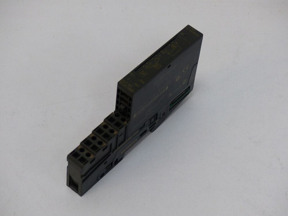 SIEMENS 6ES7 138-4DC00-0AB0