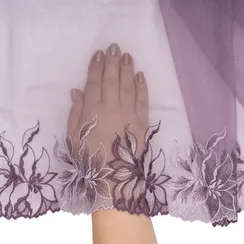 Вышивка на сетке фиолетовая 25 см (правая)