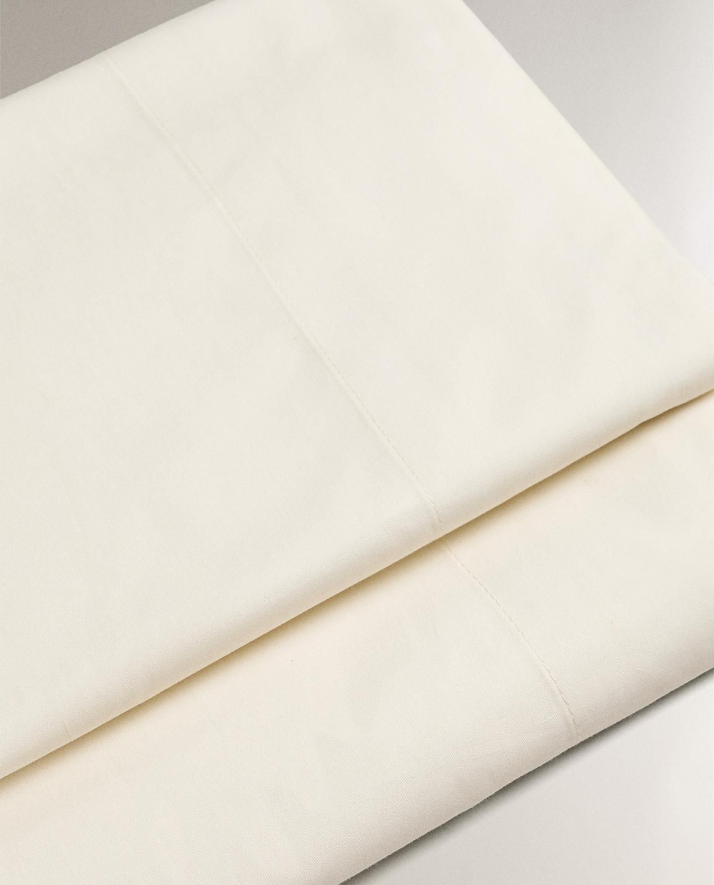 Zara Home - Простыня из ситца (200 нитей), ванильный, 270x280 см
