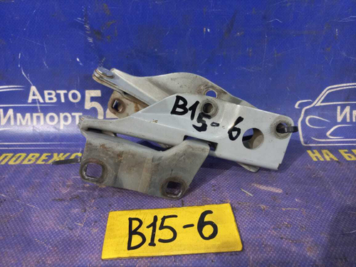 Петля капота правая NISSAN SUNNY 1999