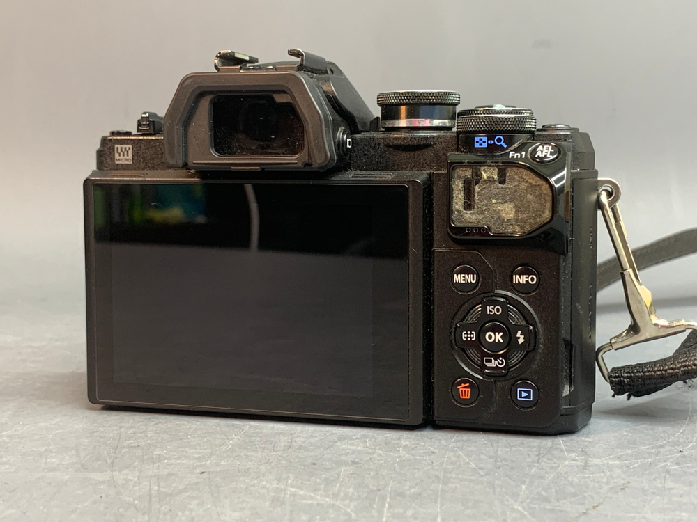 Olympus OM-D E-M10 Mark III 35.100 пробега
