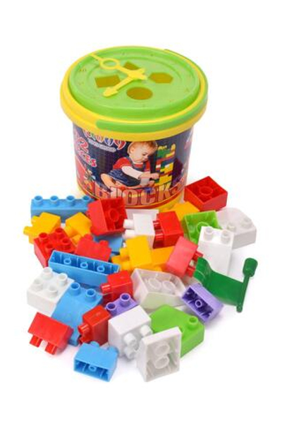 Конструктор в ведре BLOCKS №32. Артикул Арт.№042 (в наборе 32 детали конструктора, ведро, крышка от