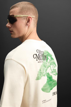 ZARA ФУТБОЛКА С КОНТРАСТНЫМ ПРИНТОМ, ЦВЕТ СЛИВОЧНОГО МАСЛА